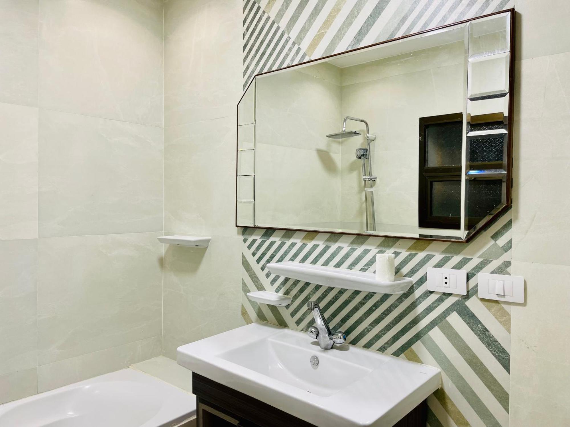Apartment 3 Bedrooms Nile - Maadi Cairo