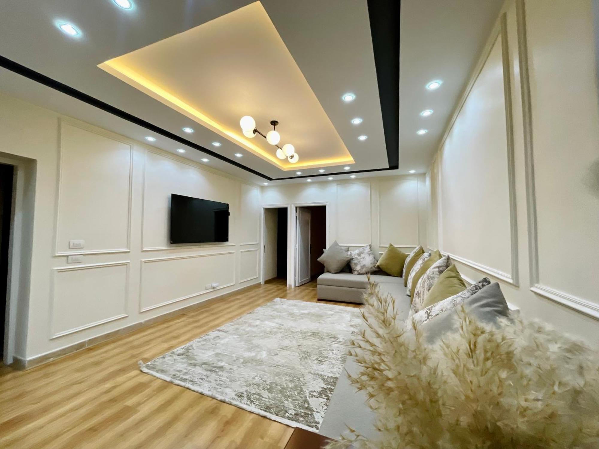 Apartment 3 Bedrooms Nile - Maadi