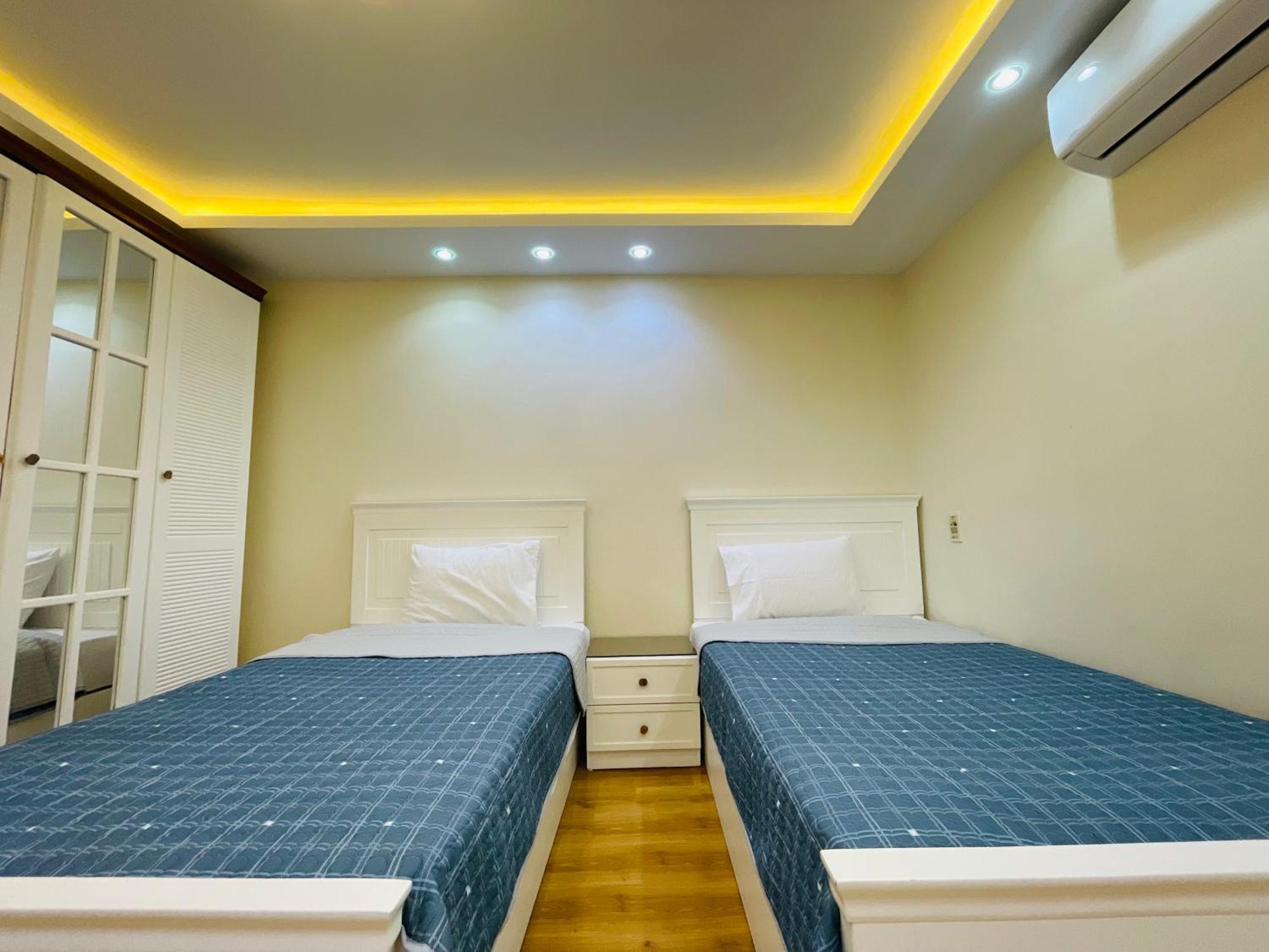 3 Bedrooms Nile - Maadi Apartment