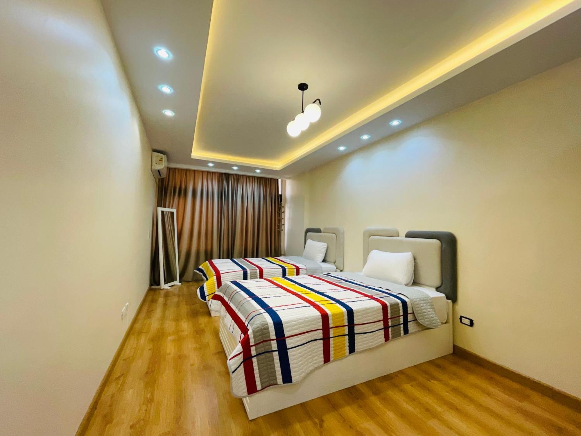 3 Bedrooms Nile - Maadi