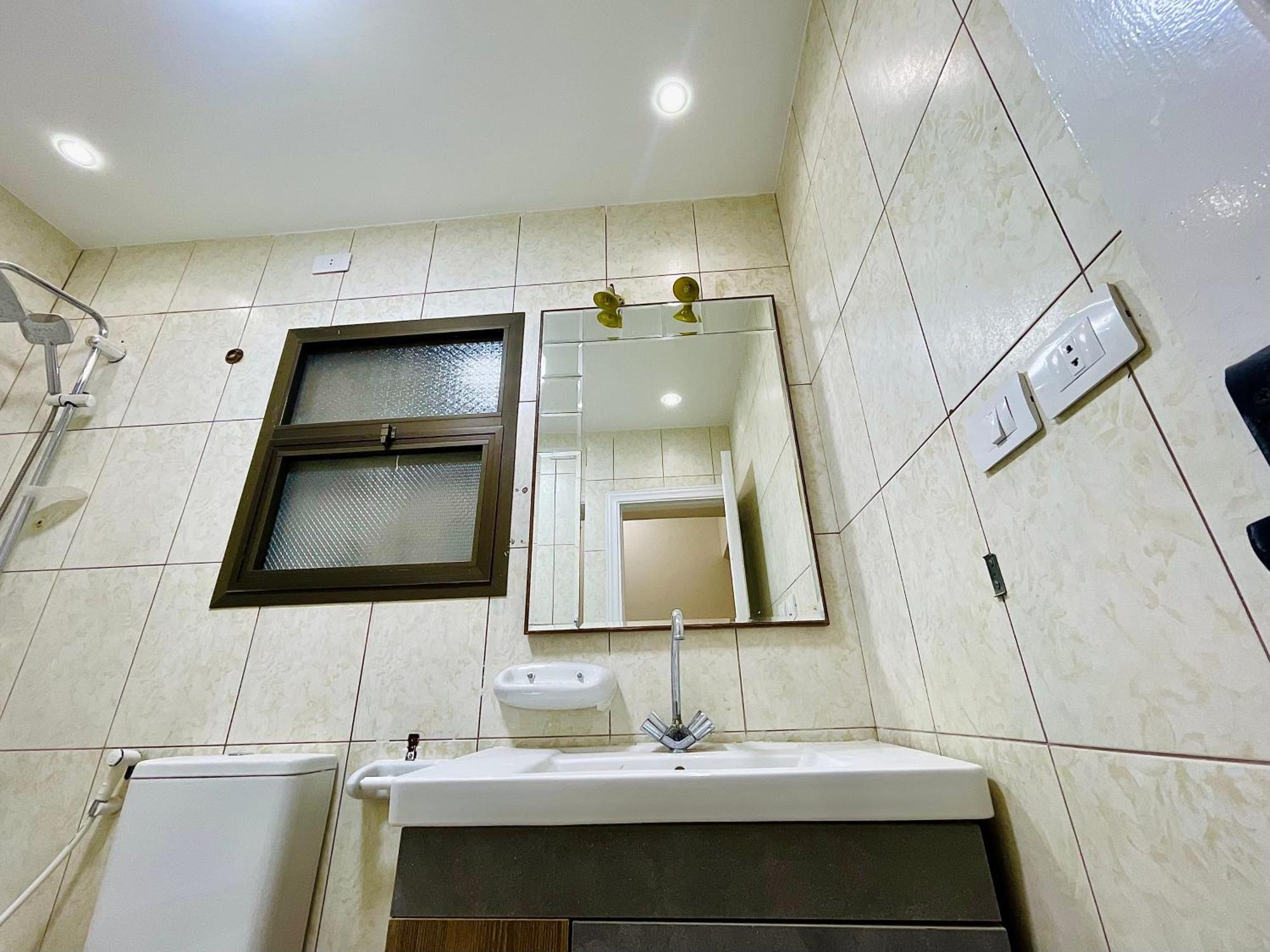 3 Bedrooms Nile - Maadi * Cairo