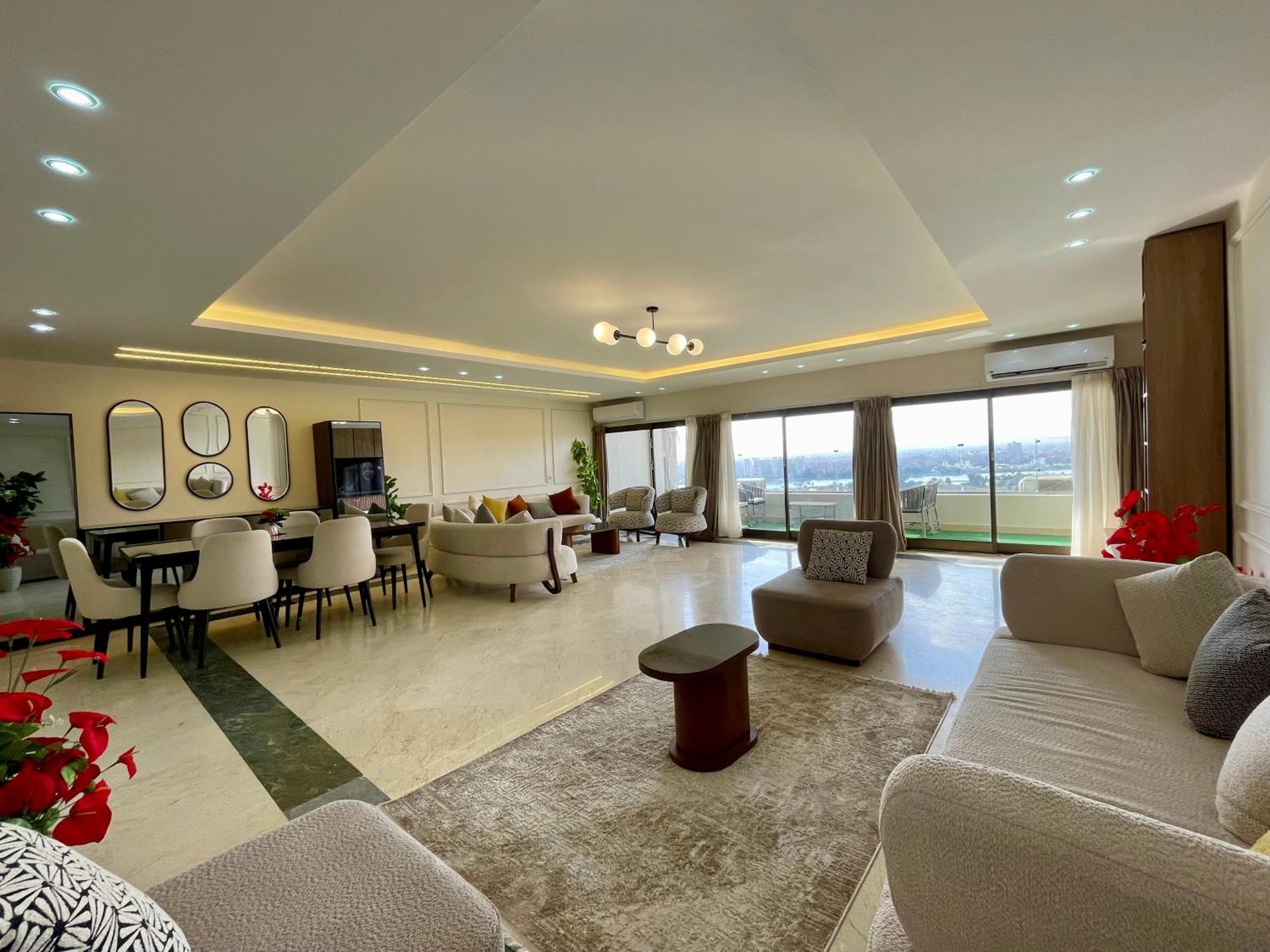 3 Bedrooms Nile - Maadi Cairo